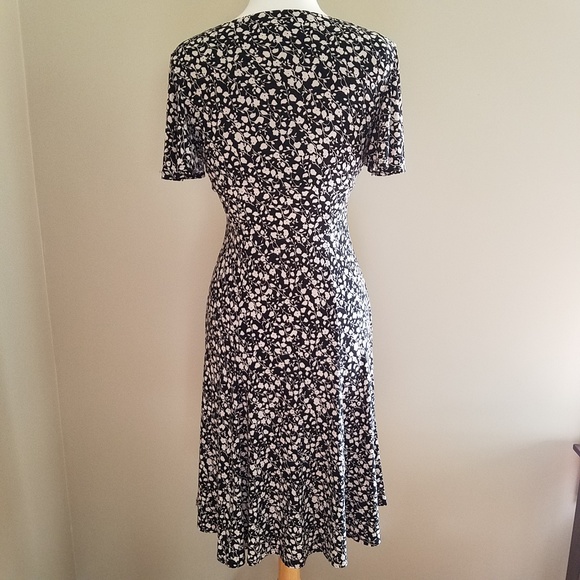 Chaps Summer Dress - Picture 4 of 5